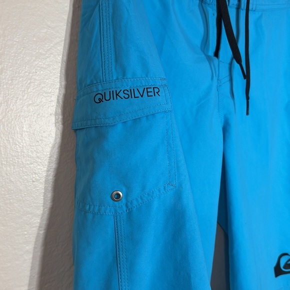 NWT $45 QUIKSILVER Boys Youth 19" Everyday Board Short Turquoise Blue Sz 28/14 - Picture 7 of 15